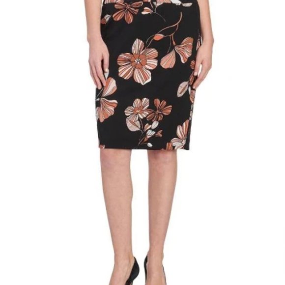 NWT Nine West Black Copper Floral Print Crepe Stretch Slim Pencil Skirt Size 6 - Picture 3 of 11